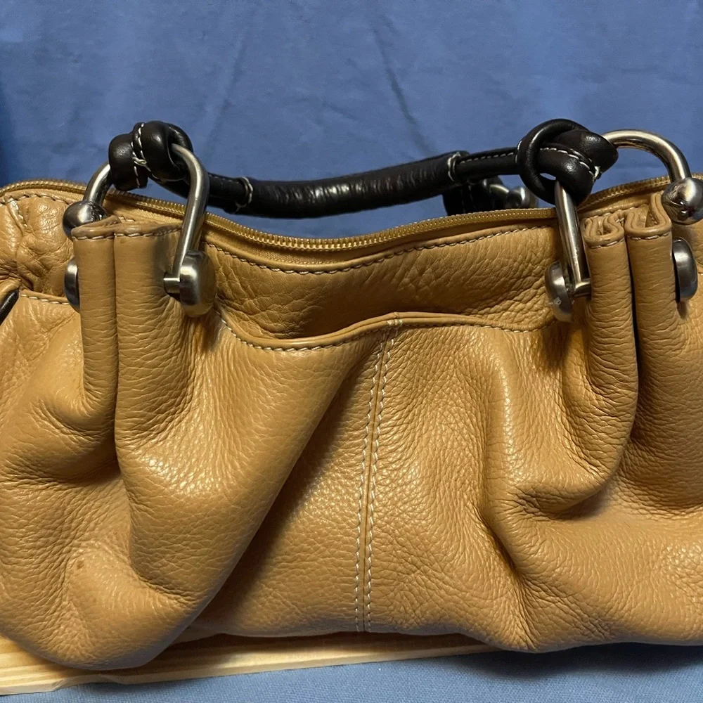 Leather handbag - Picture 2 of 5